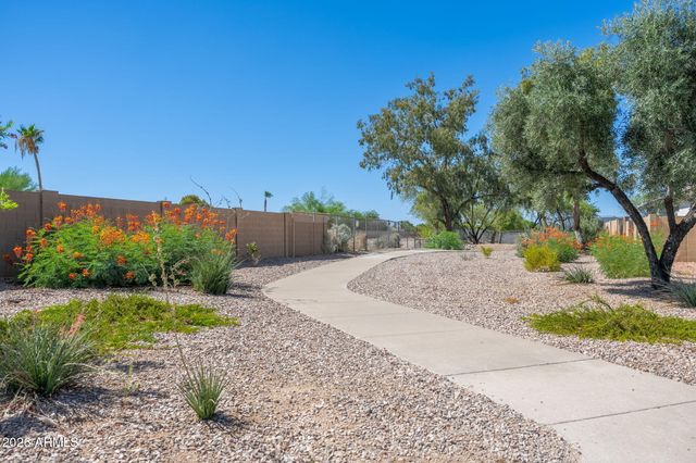 9148 W CANYON Drive, Peoria, AZ 85382