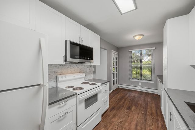 631 Sierra Vista Lane, Valley Cottage, NY 10989