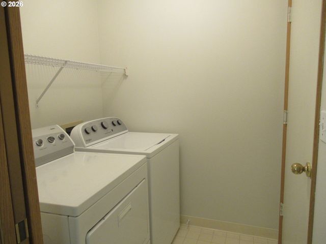 8347 Ne 54TH St, Vancouver, WA 98662