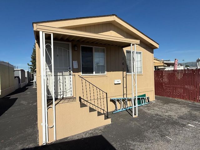 1500 Virginia Place, San Jose, CA 95116