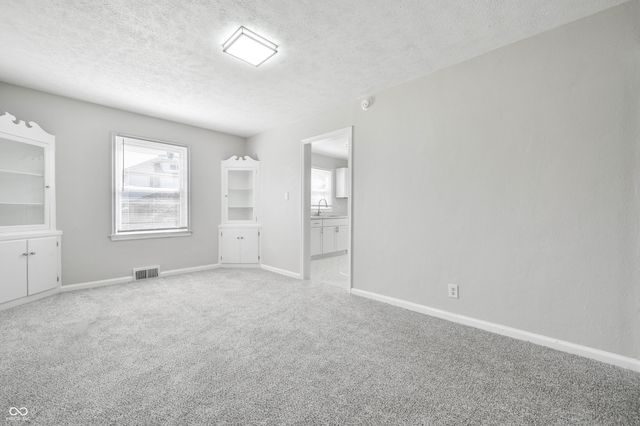 2630 Highland Place, Indianapolis, IN 46208
