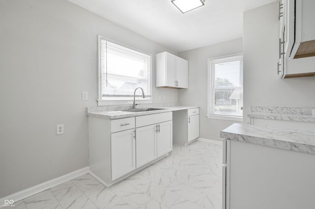 2630 Highland Place, Indianapolis, IN 46208