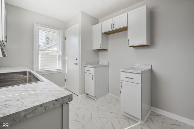 2630 Highland Place, Indianapolis, IN 46208