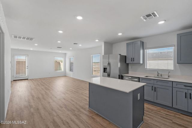 10443 W Guildford Lane, Marana, AZ 85653