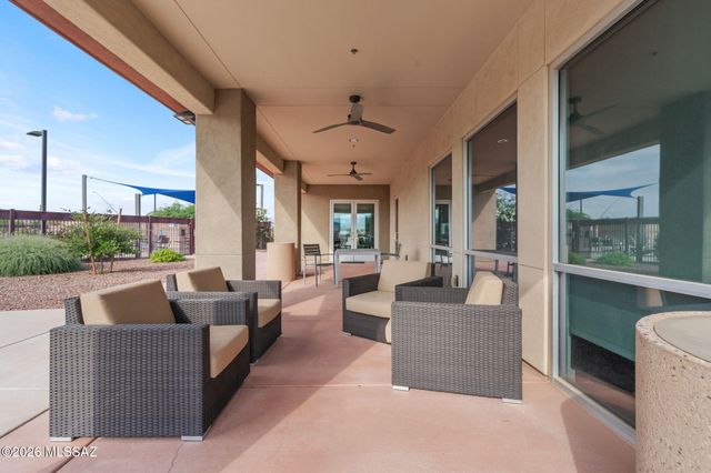10443 W Guildford Lane, Marana, AZ 85653