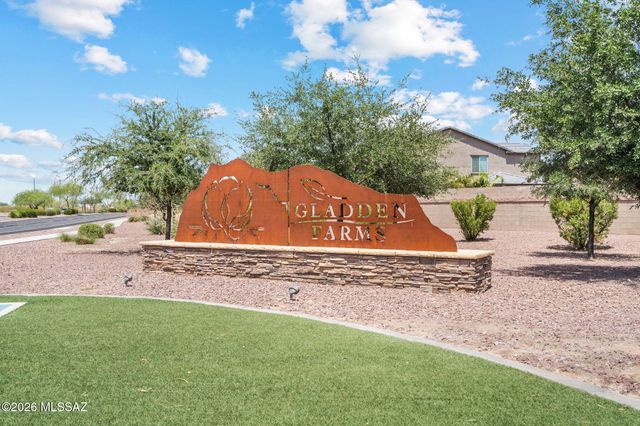 10443 W Guildford Lane, Marana, AZ 85653