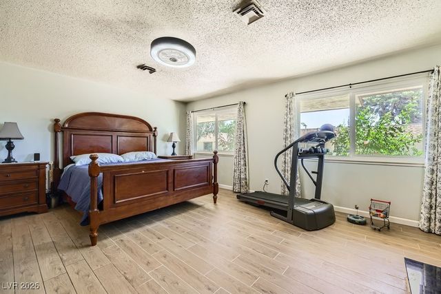 2748 Heritage Circle, Las Vegas, NV 89121