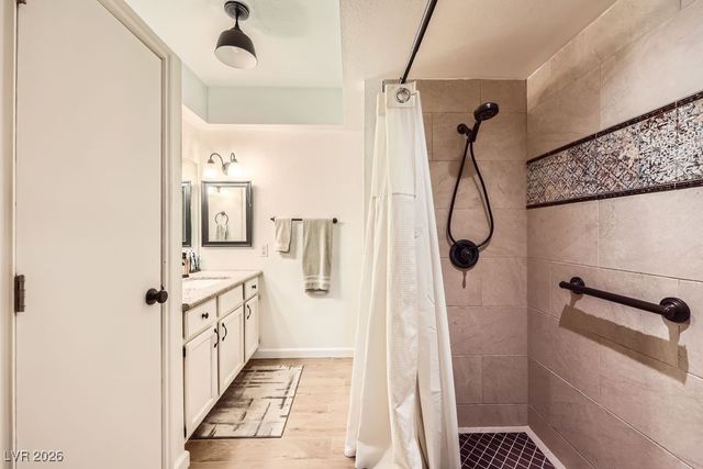 2748 Heritage Circle, Las Vegas, NV 89121