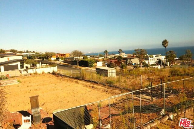 3747 Seahorn Drive, Malibu, CA 90265