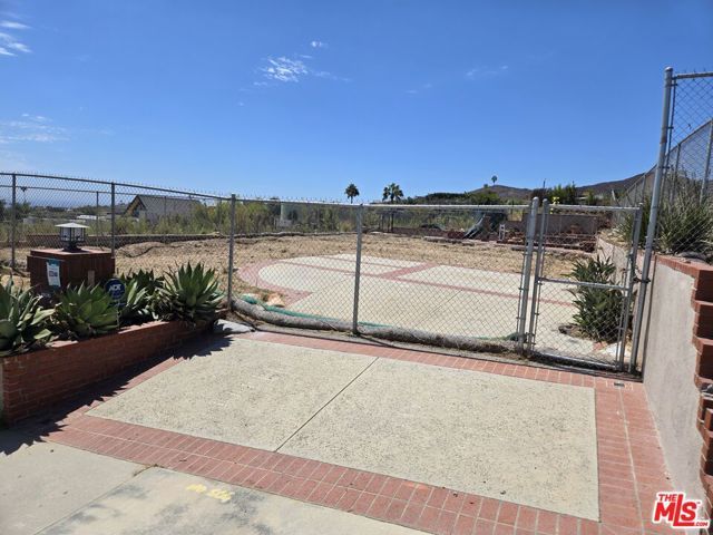 3747 Seahorn Drive, Malibu, CA 90265