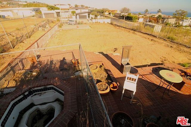 3747 Seahorn Drive, Malibu, CA 90265