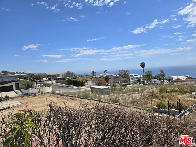 3747 Seahorn Drive, Malibu, CA 90265