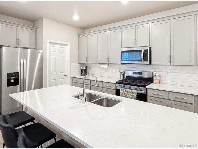 325 Remuda Rd, Berthoud, CO 80513