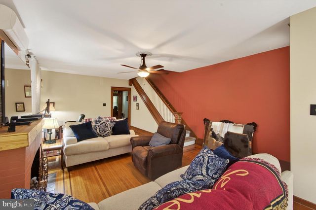 33 W 2ND ST, Pottstown, PA 19464