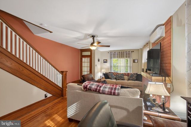 33 W 2ND ST, Pottstown, PA 19464