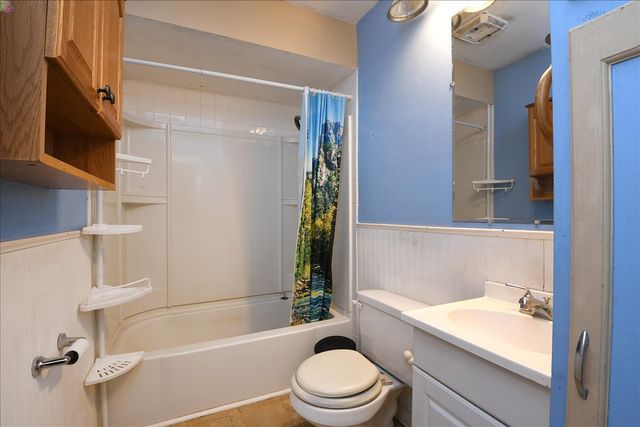 22720 Ridgeway Avenue, Richton Park, IL 60471