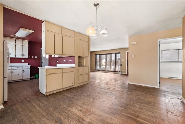 22720 Ridgeway Avenue, Richton Park, IL 60471