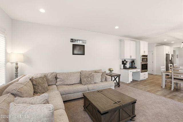 4 Tasha Lane, Howell, NJ 07731