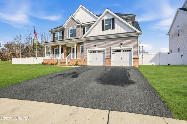 4 Tasha Lane, Howell, NJ 07731