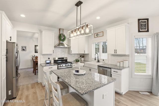 4 Tasha Lane, Howell, NJ 07731