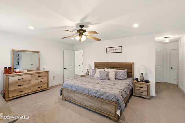 4 Tasha Lane, Howell, NJ 07731