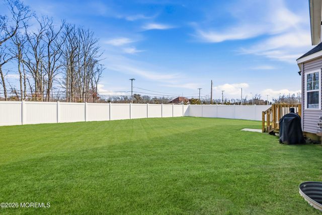 4 Tasha Lane, Howell, NJ 07731