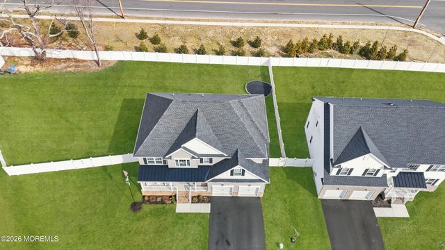 4 Tasha Lane, Howell, NJ 07731