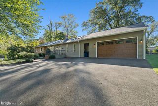 1217 MORNINGSIDE LN, Alexandria, VA 22308