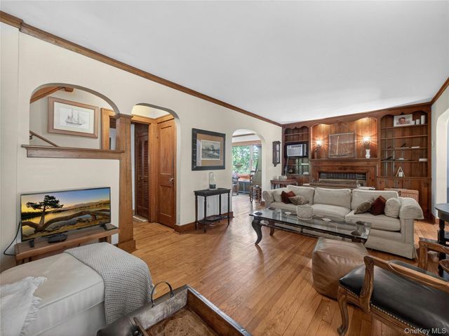 1 Lawrence Street, Nyack, NY 10960