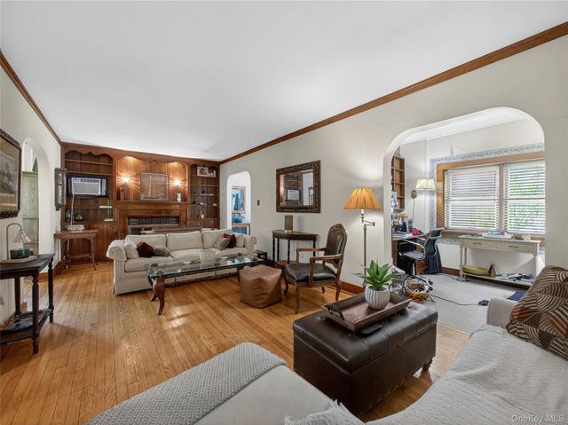 1 Lawrence Street, Nyack, NY 10960