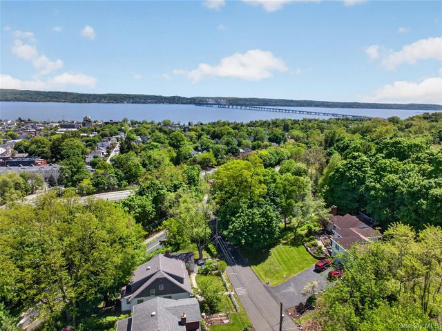 1 Lawrence Street, Nyack, NY 10960