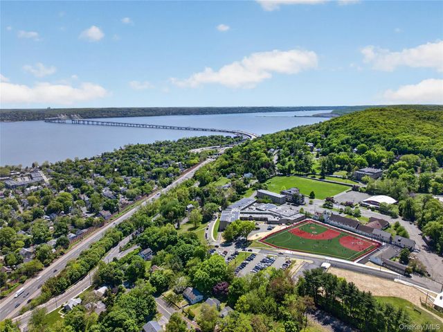 1 Lawrence Street, Nyack, NY 10960