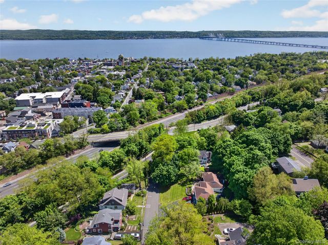 1 Lawrence Street, Nyack, NY 10960