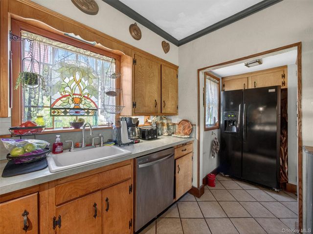1 Lawrence Street, Nyack, NY 10960