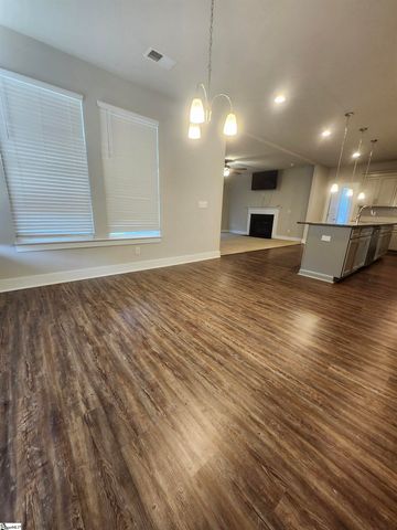 763 Sterling Drive, Boiling Springs, SC 29316