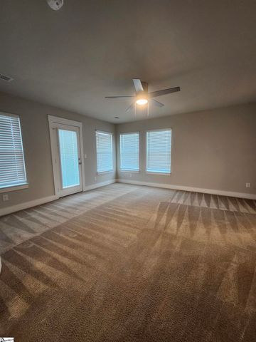 763 Sterling Drive, Boiling Springs, SC 29316