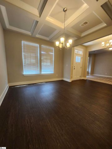 763 Sterling Drive, Boiling Springs, SC 29316
