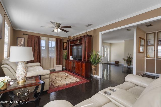 1143 PECAN Cove, Jacksonville, FL 32221