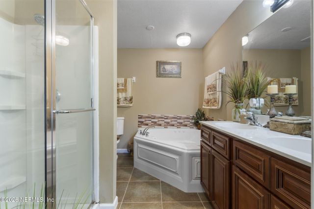 1143 PECAN Cove, Jacksonville, FL 32221