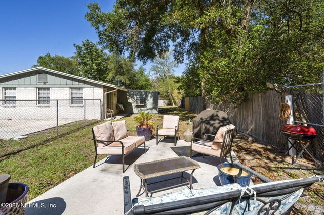 1143 PECAN Cove, Jacksonville, FL 32221