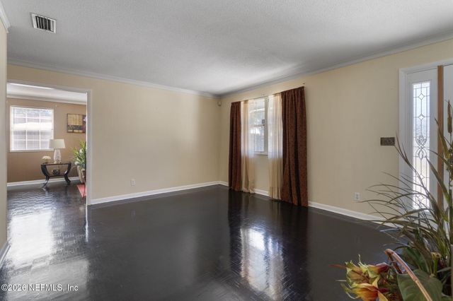 1143 PECAN Cove, Jacksonville, FL 32221
