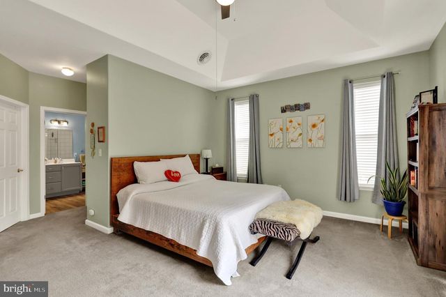 7 CEDARCREST LN, Oley, PA 19547