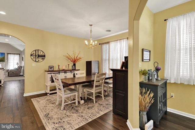 7 CEDARCREST LN, Oley, PA 19547