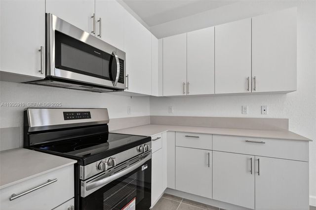 13862 SW 262nd 13862, Homestead, FL 33032