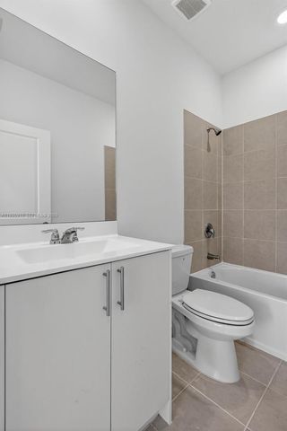 13862 SW 262nd 13862, Homestead, FL 33032