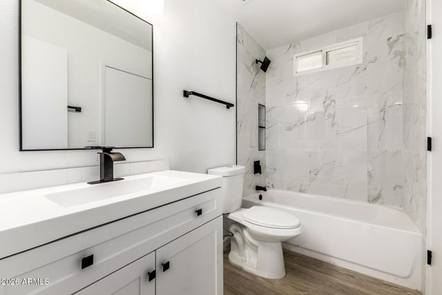 3020 W MURIEL Drive, Phoenix, AZ 85053