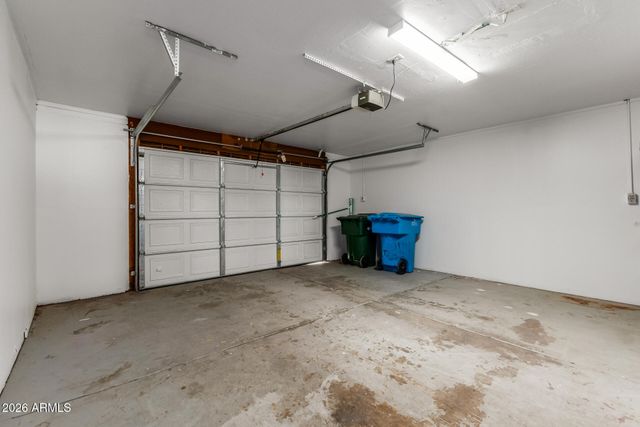 3020 W MURIEL Drive, Phoenix, AZ 85053