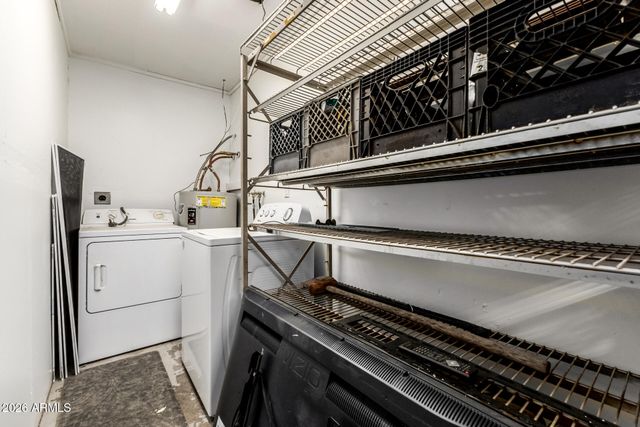 3020 W MURIEL Drive, Phoenix, AZ 85053