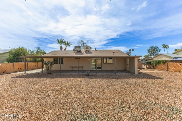 3020 W MURIEL Drive, Phoenix, AZ 85053