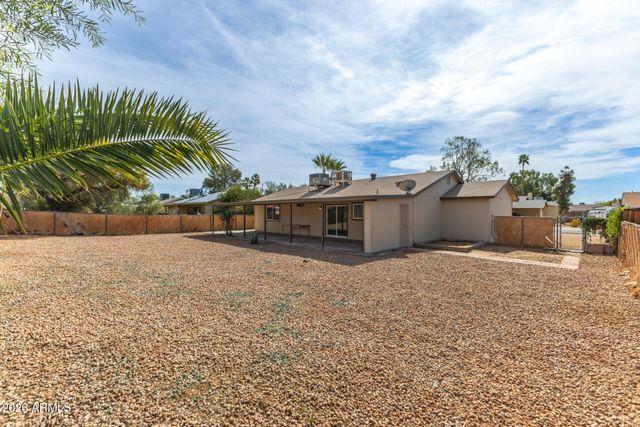 3020 W MURIEL Drive, Phoenix, AZ 85053